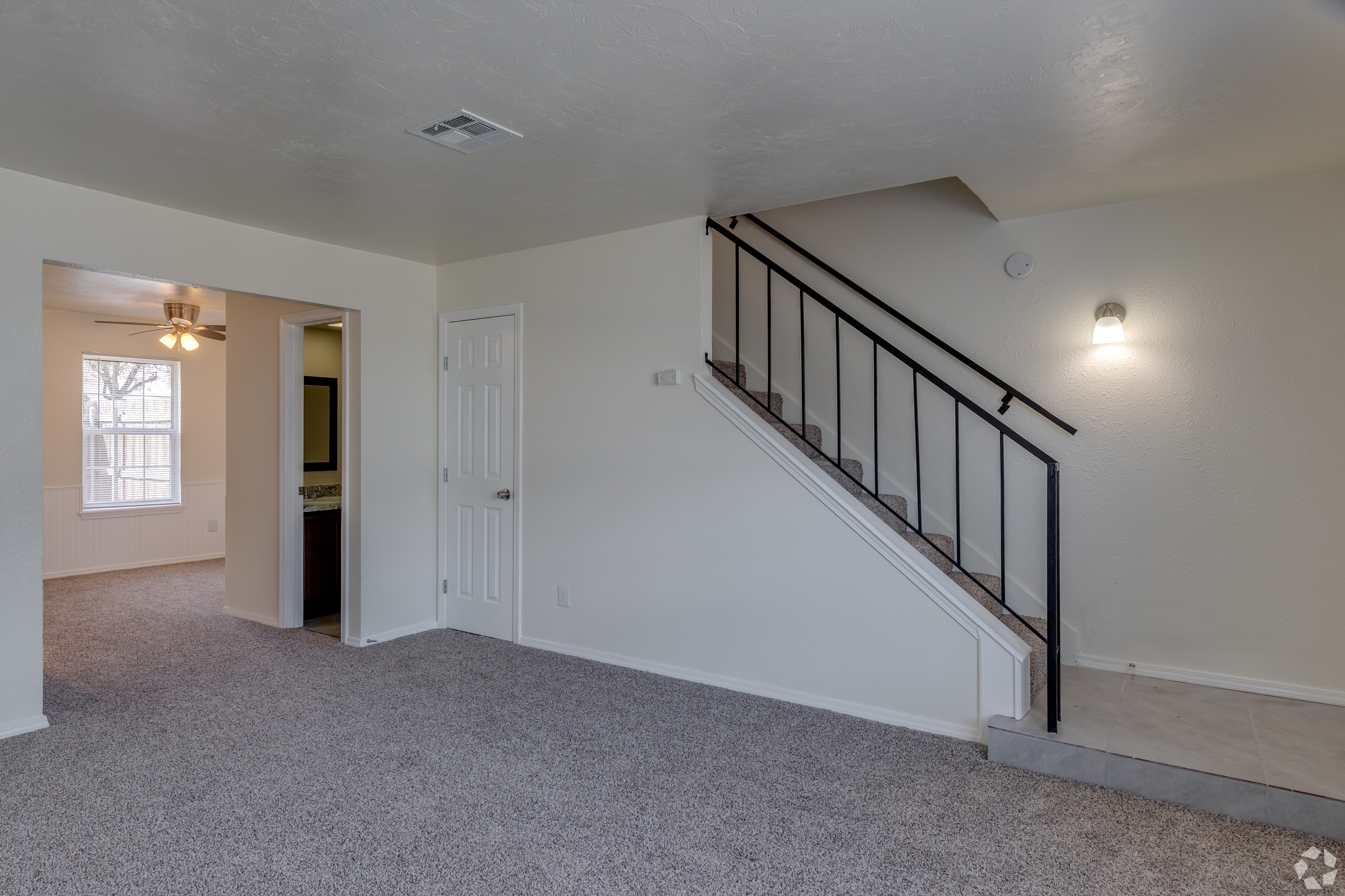 6444 N. Warren Ave.